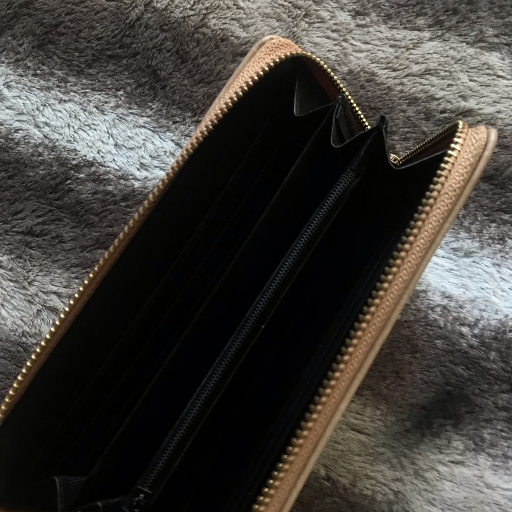 Basic Wallet - image 4